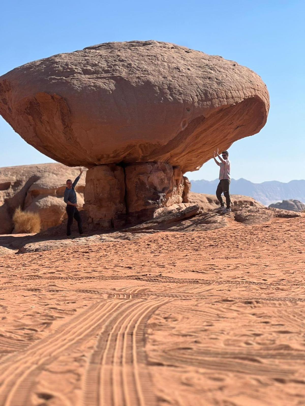 Desert Rock Camp Wadi Rum Exterior foto